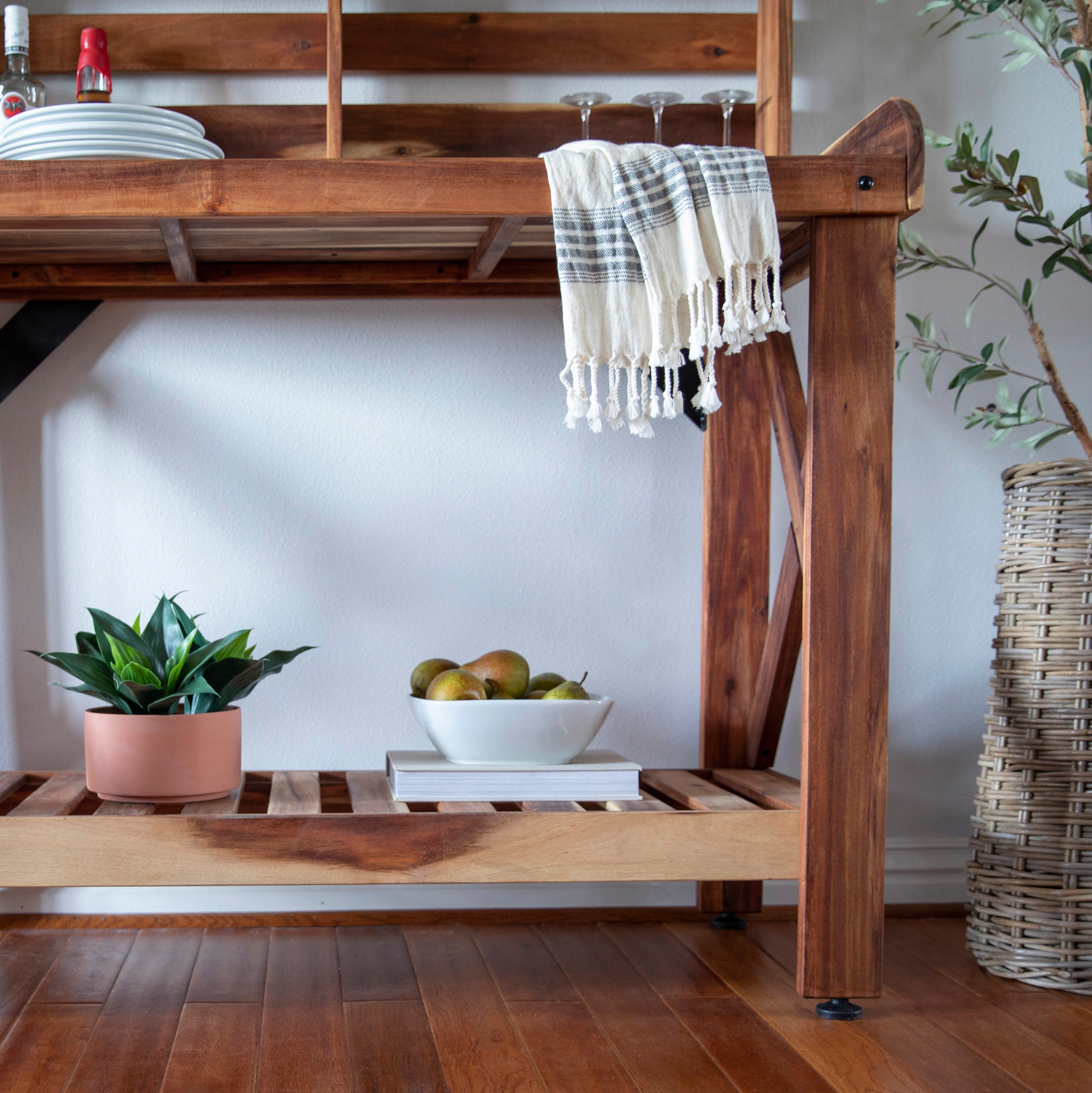 Indoor Serving Bar made of Acacia Wood