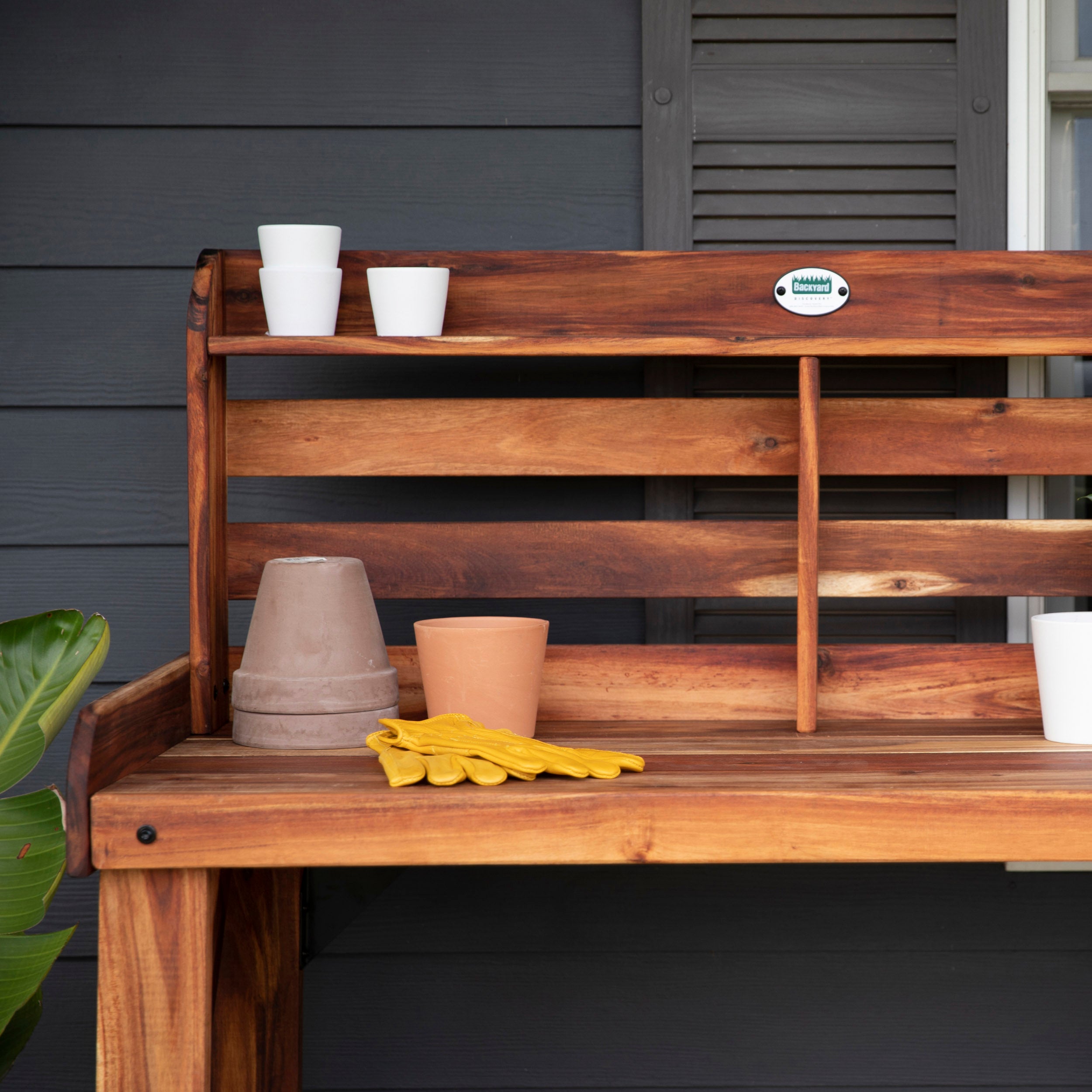 Potting Table made of acacia wood