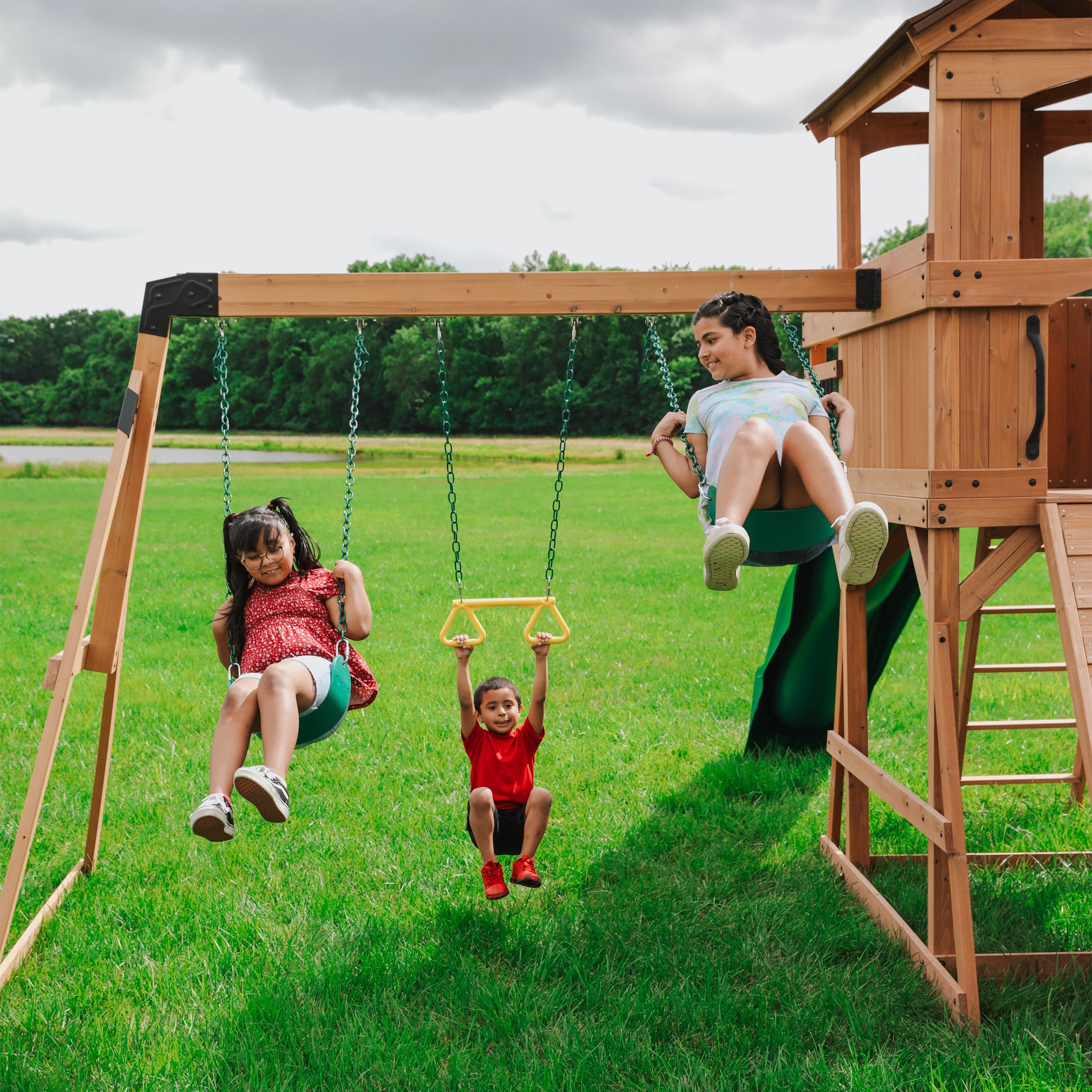 Sterling Point Swing Set Trapeze Bar