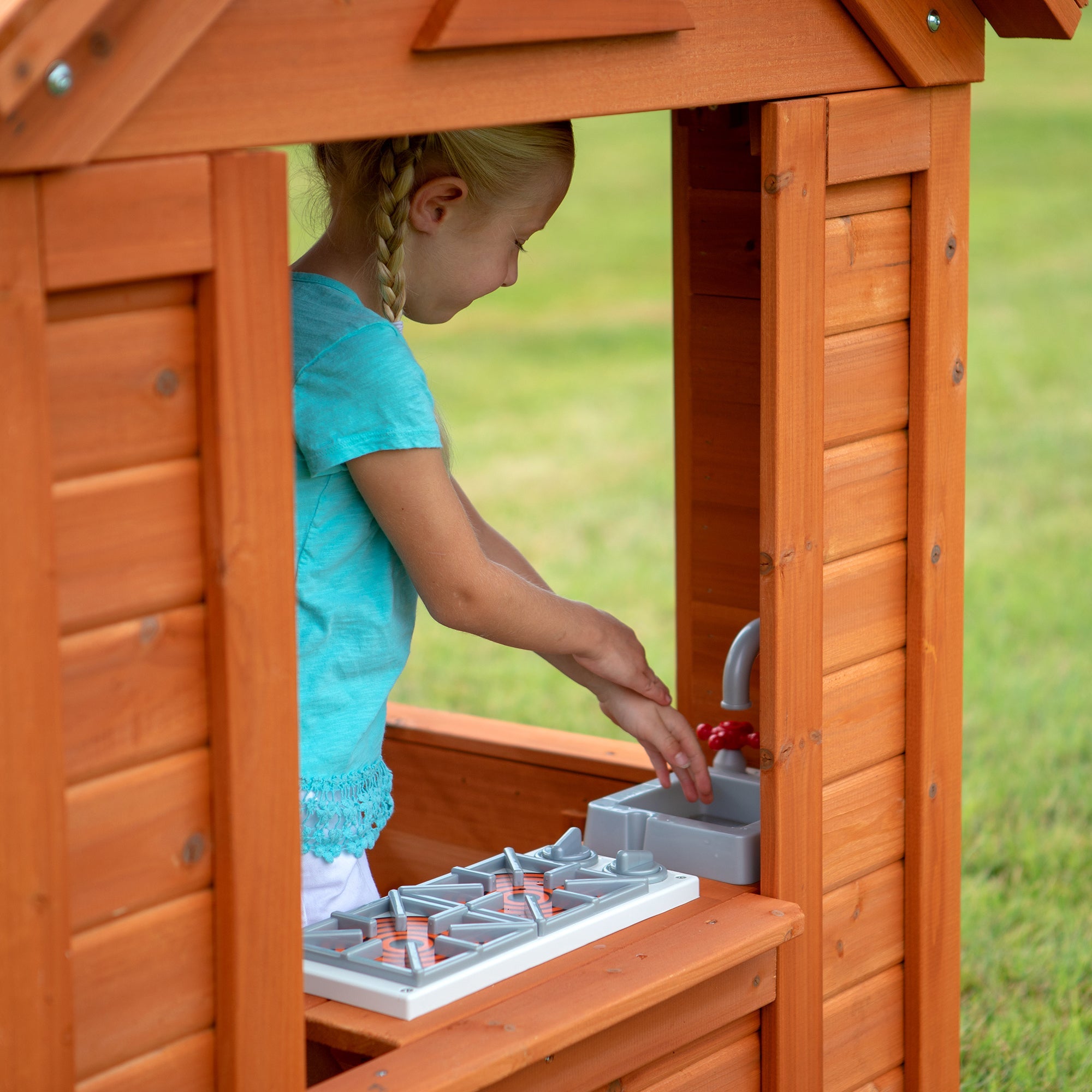 Wooden Playhouses - Timberlake Playhouse